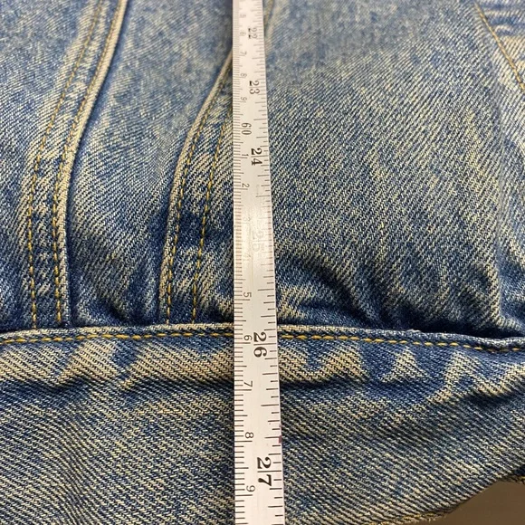 Distressed Denim Jacket size Large - Picture 5 of 7